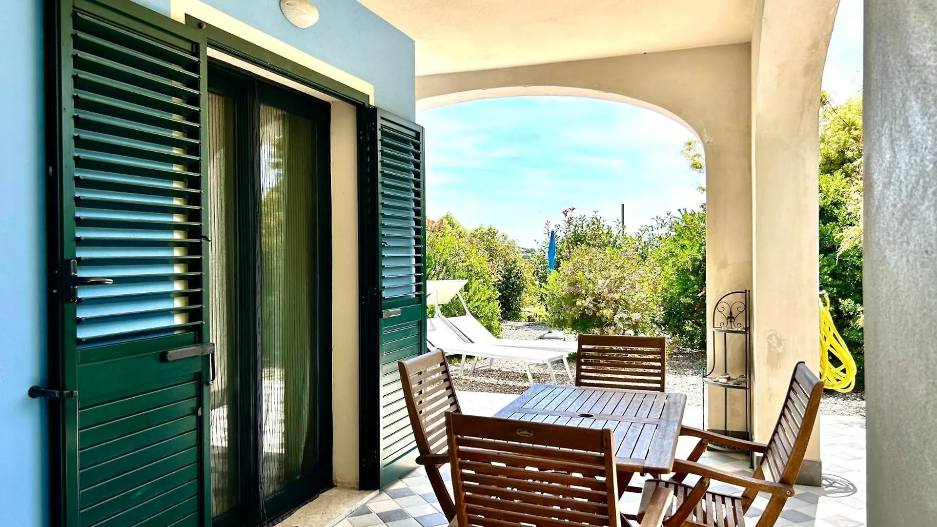 Agriturismo Azzurra Biricchina Riva Ligure 0*,  Italien