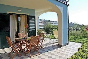 Feriegård Agriturismo Azzurra Biricchina Riva Ligure